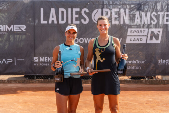 Die Vorjahres-Finalistinnen Strakhova und Pridankina.